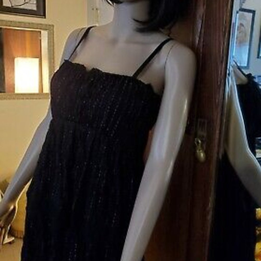 Young Essence Party Dress - Picture 5 of 8